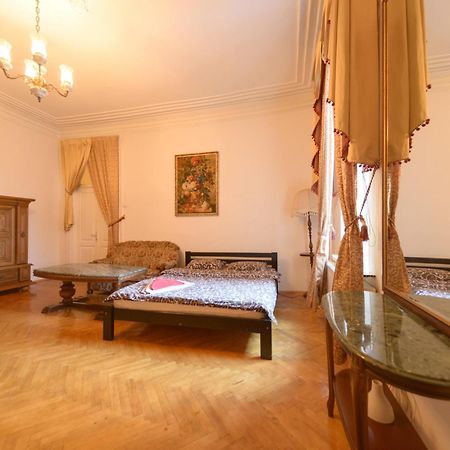 Apartment Near Arena City Kiev Dış mekan fotoğraf